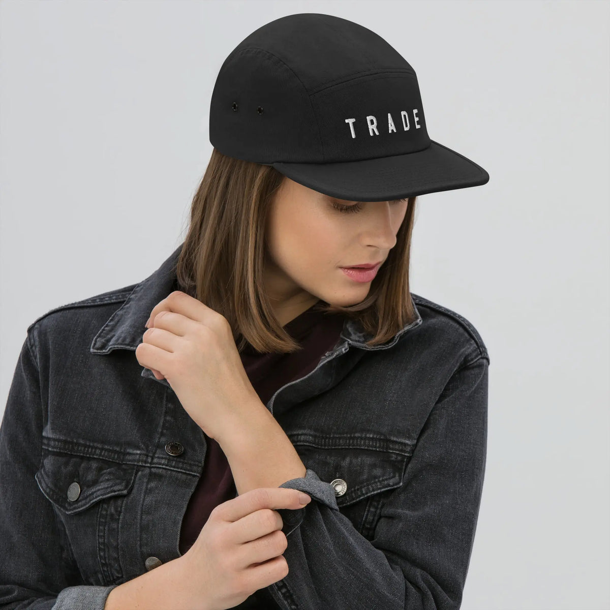 TRADE Five Panel Cap in black, front view