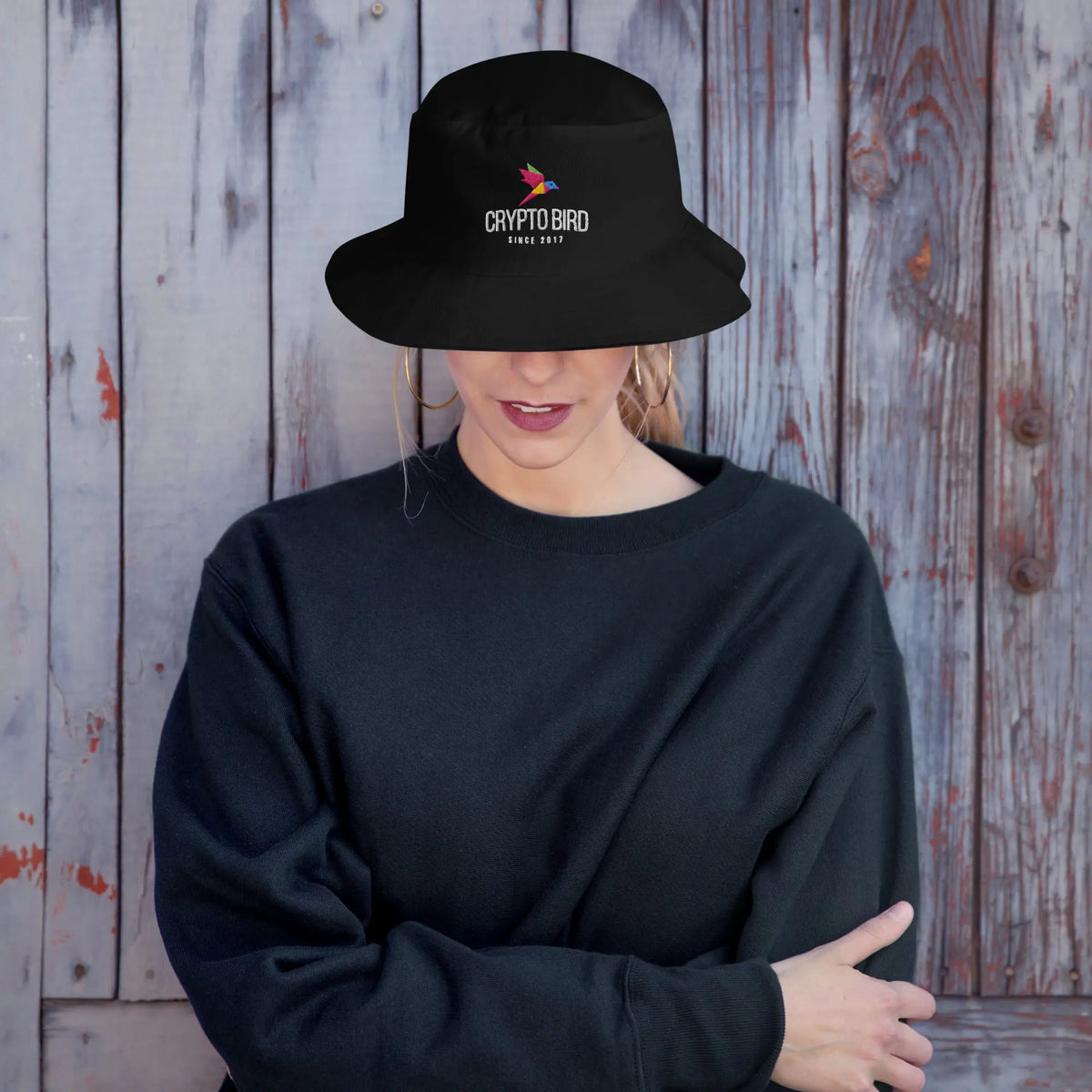 Crypto Bird Bucket hat in black, front view (2)